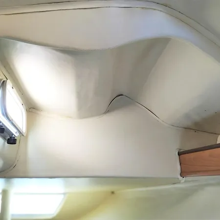 Apartment Be Local - Sleep Aboard The Santa Maria Sailing Boat In *