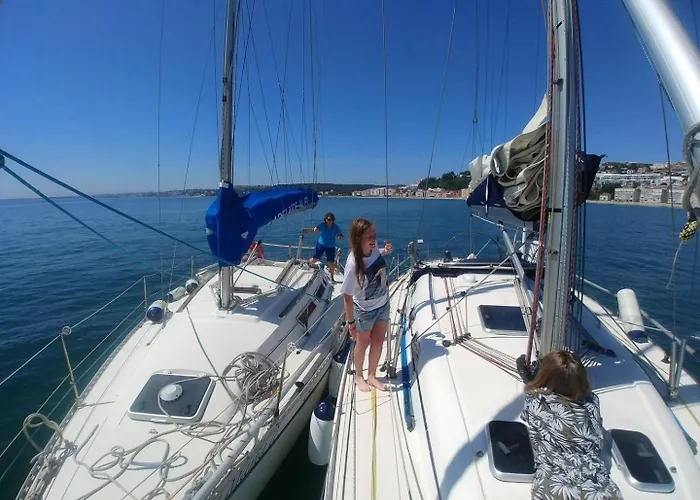Sleep Aboard A Sailing Boat In * Lisboa