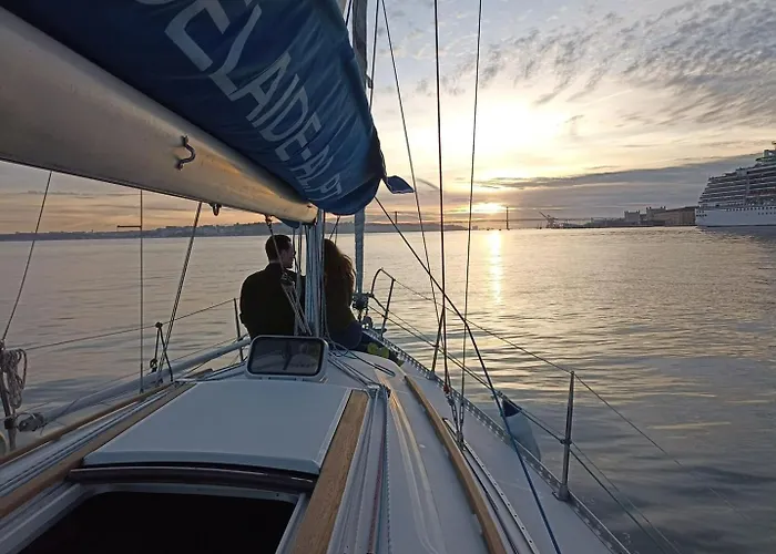 Daire Sleep Aboard A Sailing Boat In *